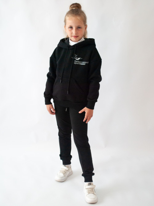 Джемпер для девочки черный принт кит от АИР